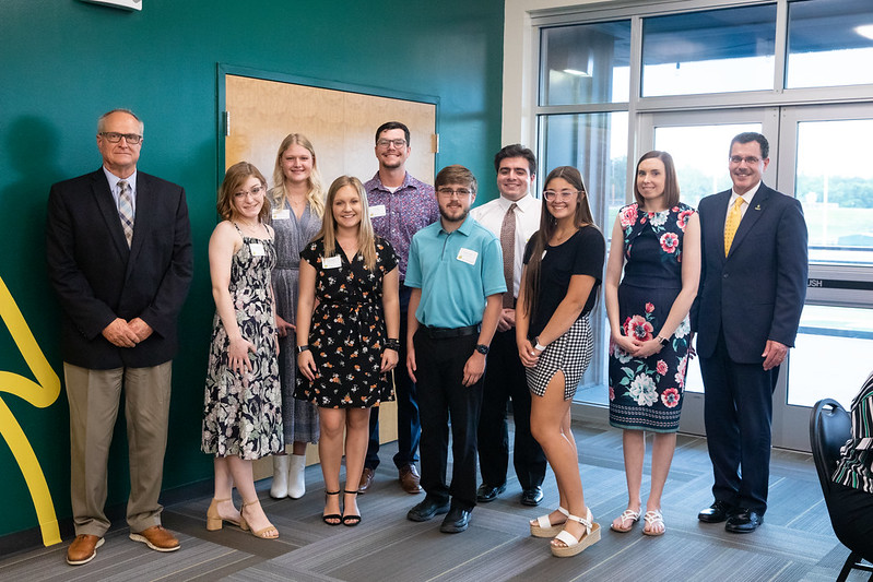 Local Seniors Receive Golden Lion Award Scholarships