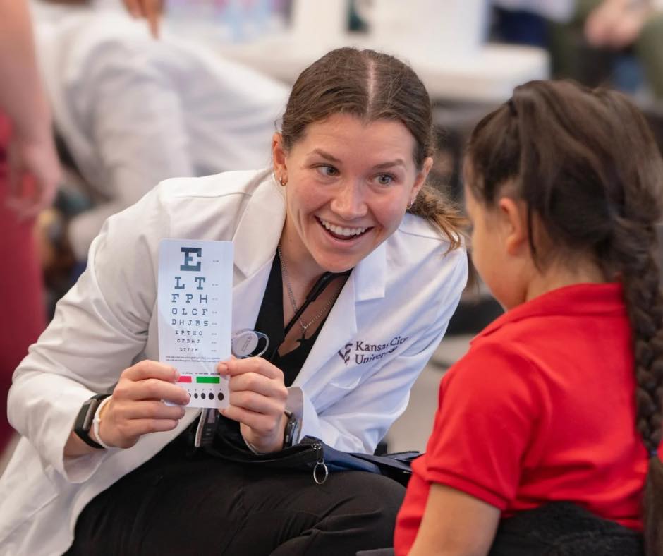 Score 1 for Health Launches School Year Screenings at Kansas City University Campuses